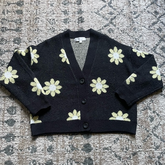 Chelsea and Theodore Daisy Knit Cardigan Size Small Floral Office Feminine 10/10 - Picture 2 of 7